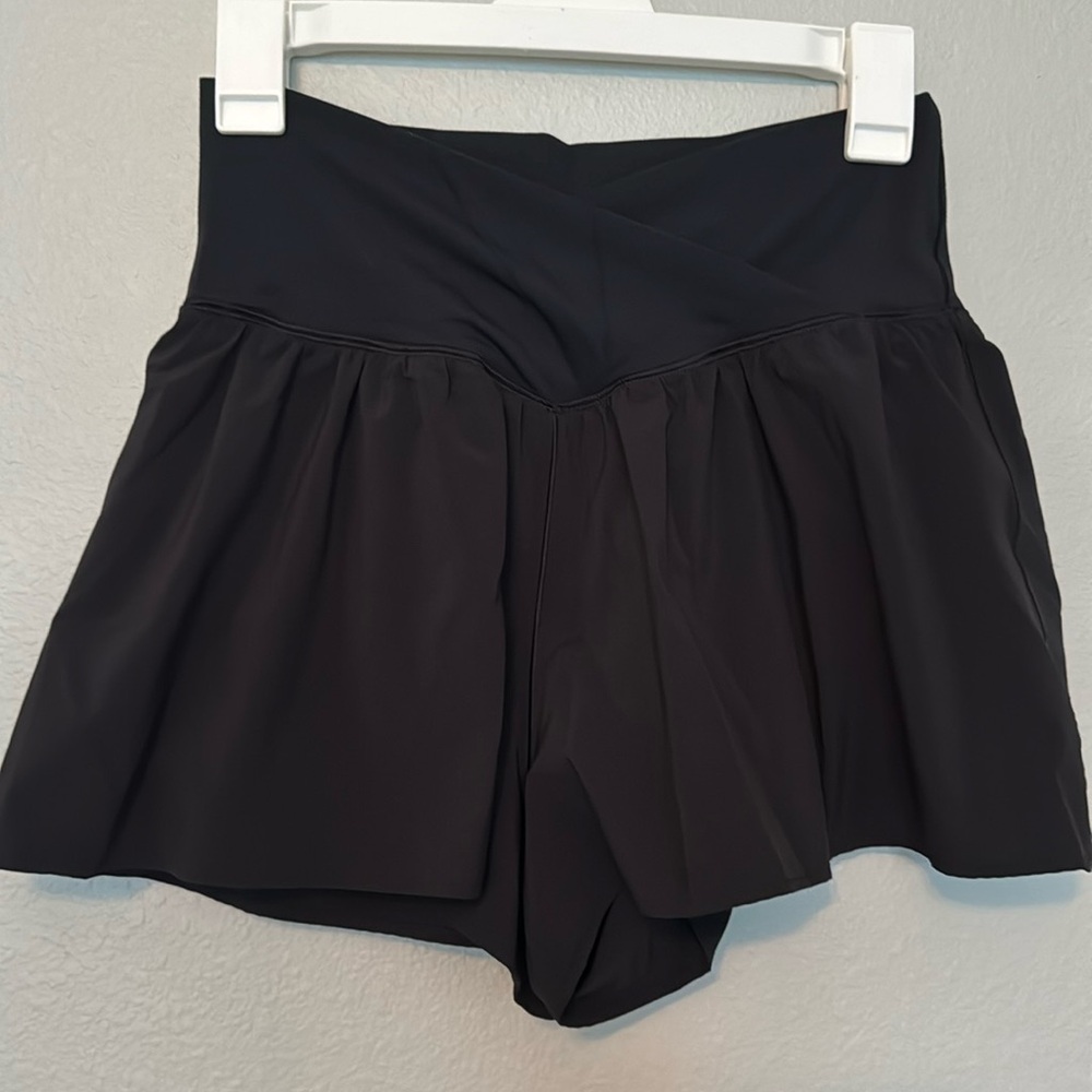 Aerie offline flowy athletic shorts